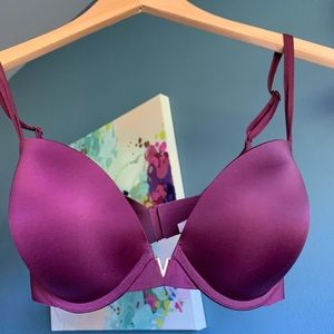 Victoria’s Secret Push-Up Plunge Bra in Maroon, 34DD